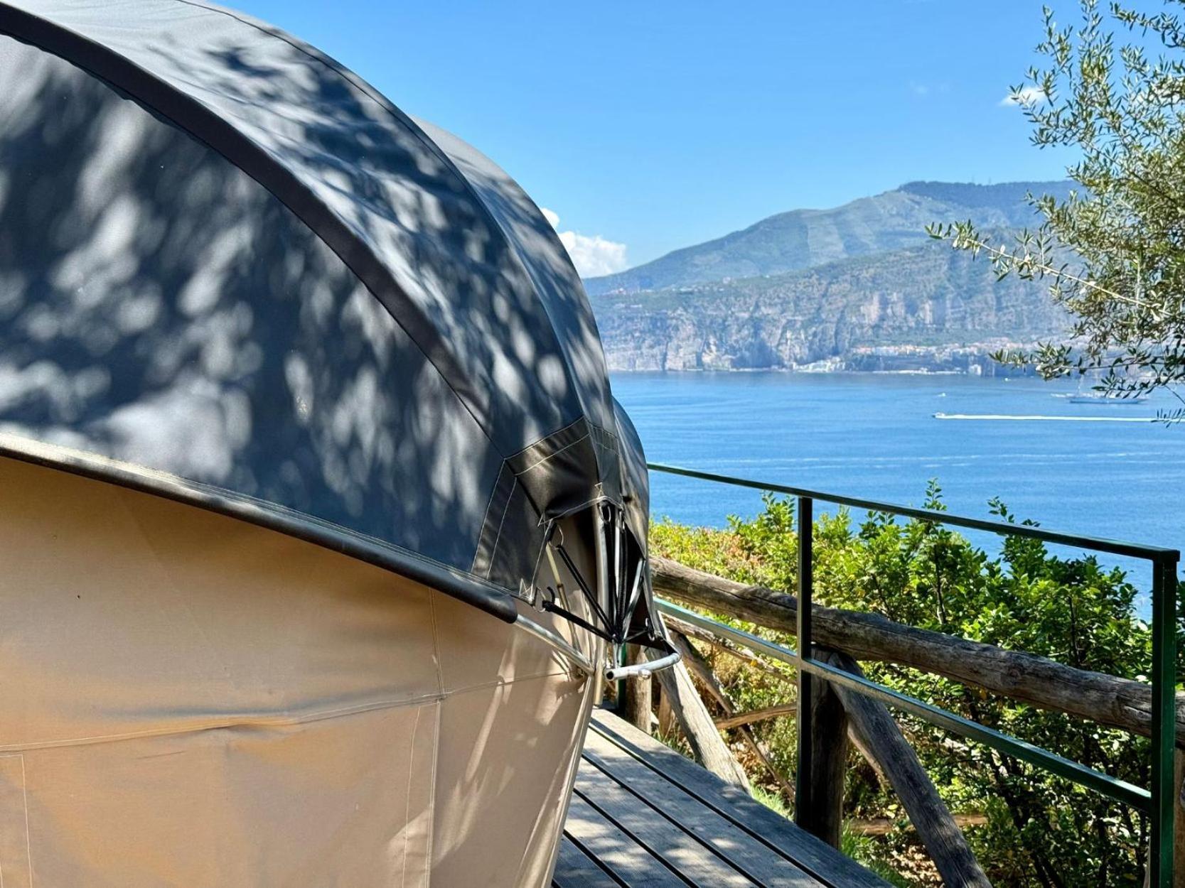 Hostel & Glamping Santa Fortunata Sorrento Kültér fotó